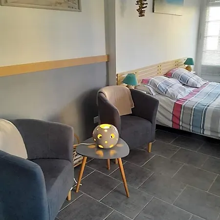 Les Oyats Bed and Breakfast 3*